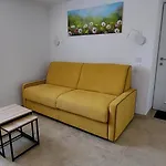 De Trepeloup 아파트