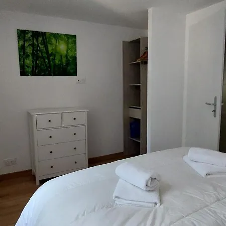 Apartment De Trepeloup